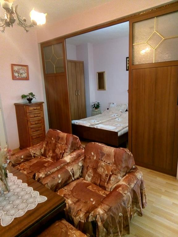 Апартамент Панорамна Гледка Τριάβνα Εξωτερικό φωτογραφία